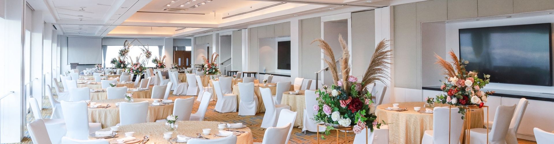 Skai Suites