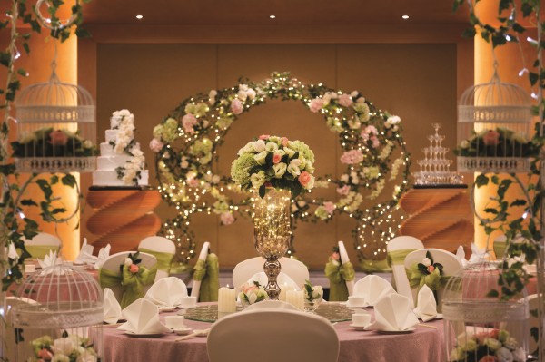 Paint Your Wedding Story with Jen