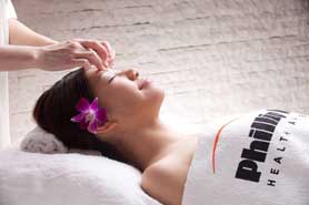 Experience our Icy Tranquilizing Face Spa (60 mins) + Complimentary Collagen Eye Therapy
