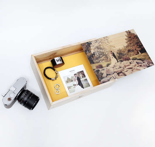 A|P WOODEN KEEPSAKE BOX