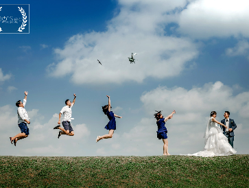 BLISSFUL DEALS: Actual Day 8-Hour Senior Photography Package @ $1588 (U.P. $1988)
