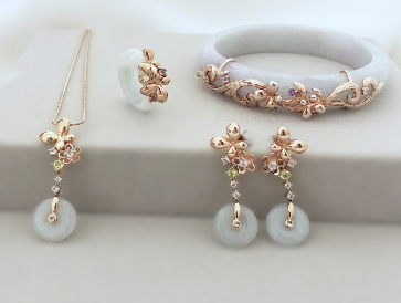 Enchanted Garden Wedding Set in 9K Gold