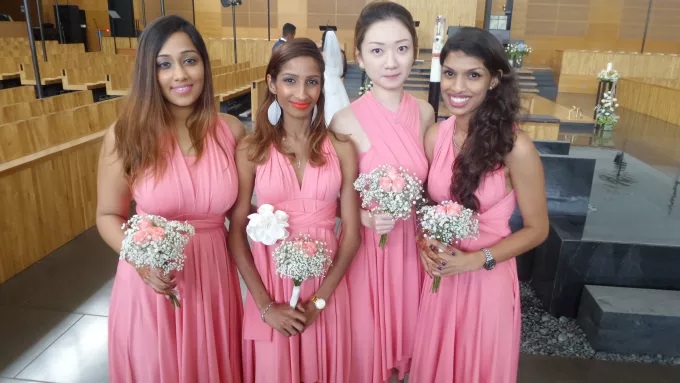 WEDDING BRIDAL PARTY FLORALS