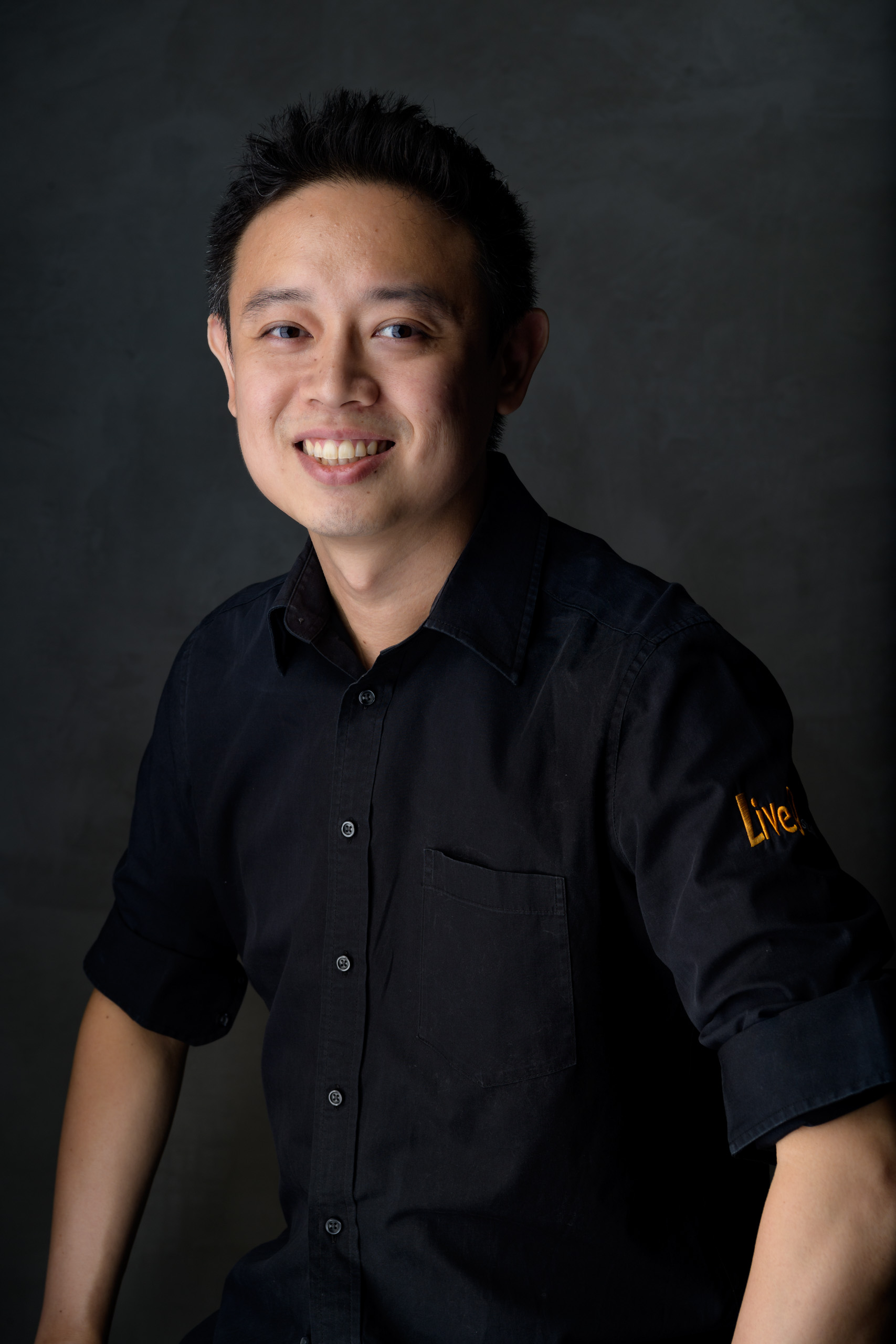 Associate Senior Photographer – Koh Zhi Sheng