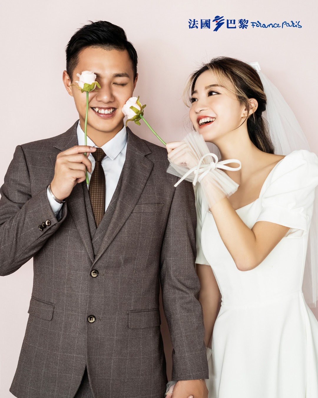Exclusive offer alert: Book your 2024 wedding shoot now!