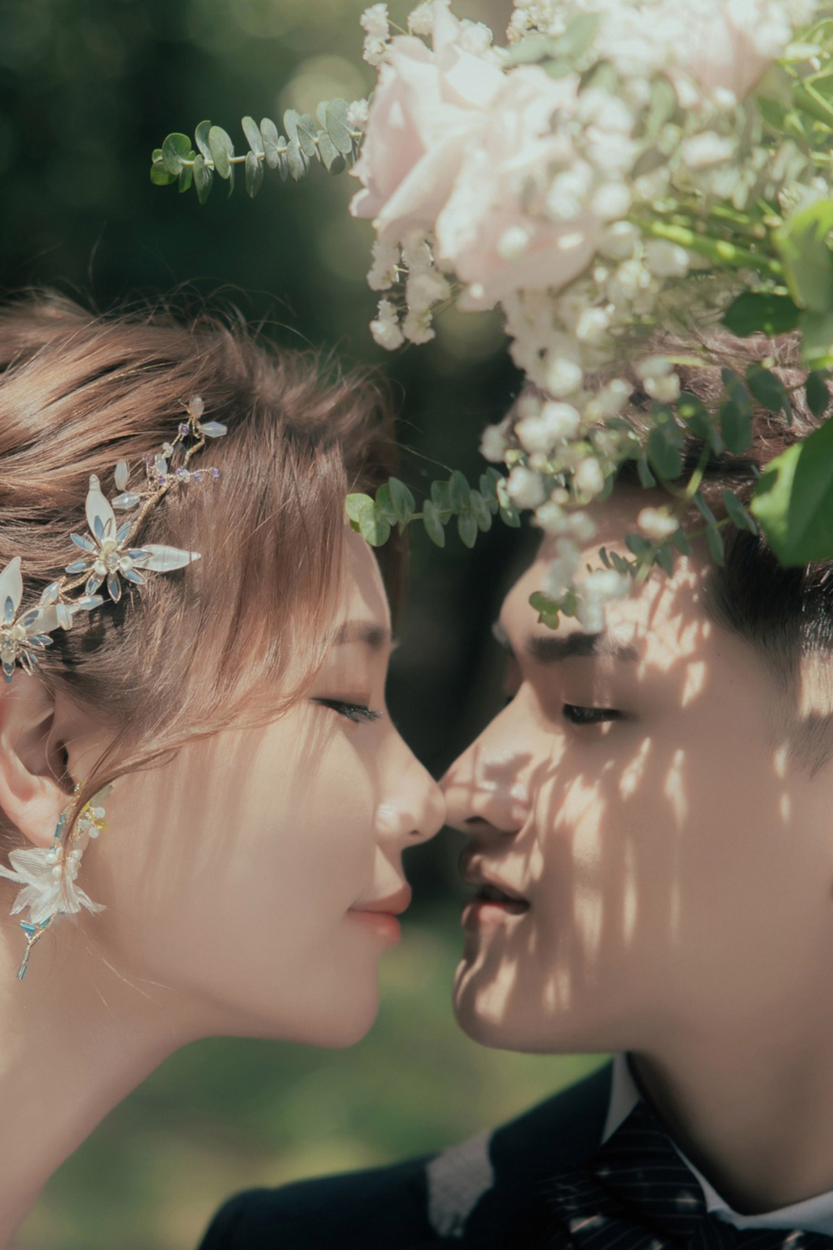 The Sunlight Sprinkles Pre-wedding Photoshoot