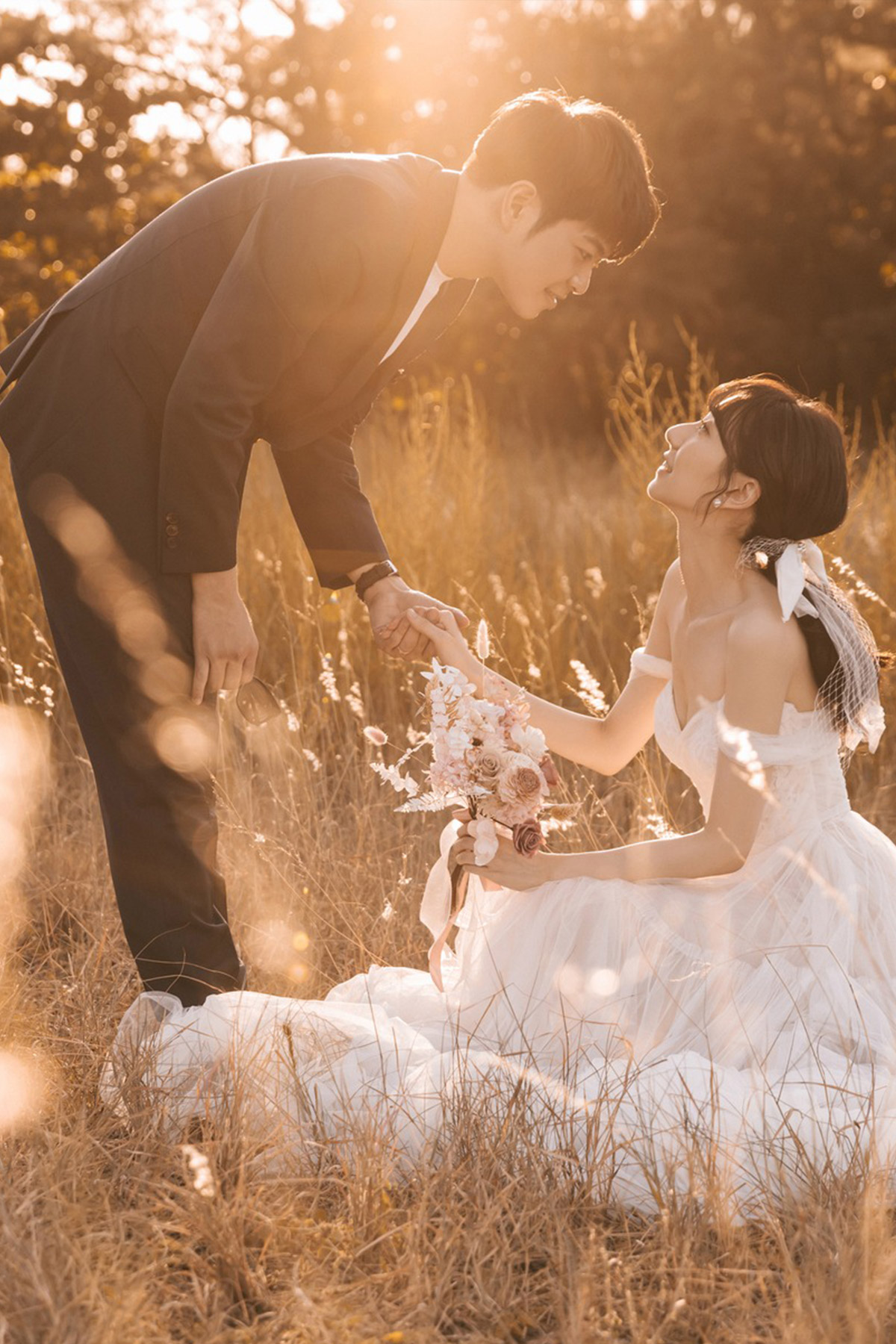 The Soft Light Pre-wedding Photoshoot
