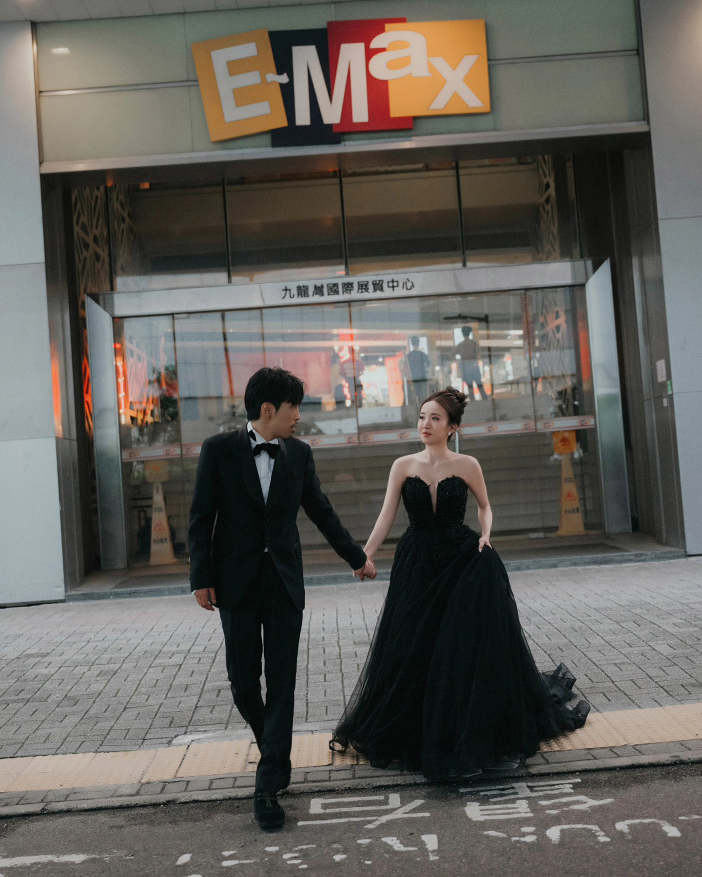 Pre-wedding Shoots | Outdoor Wedding Photos