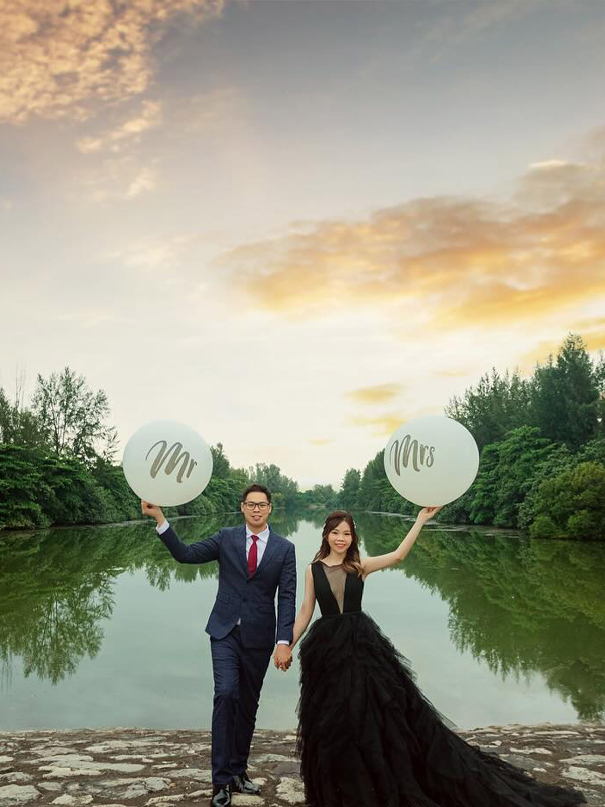 Pre-wedding Shoots | Outdoor Wedding Photos